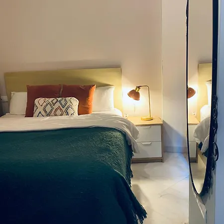 Apartamento En Centro Historico Con Garaje Màlaga Exterior photo